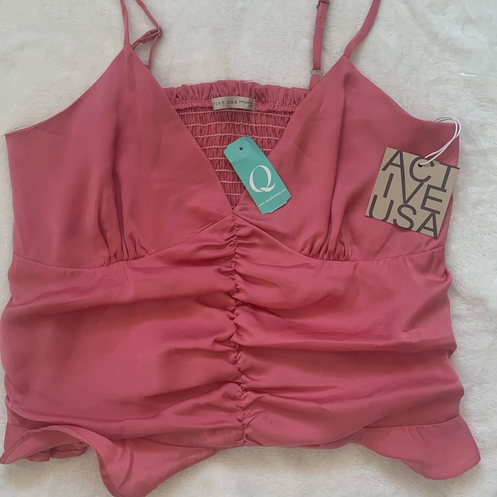 pink cropped tank